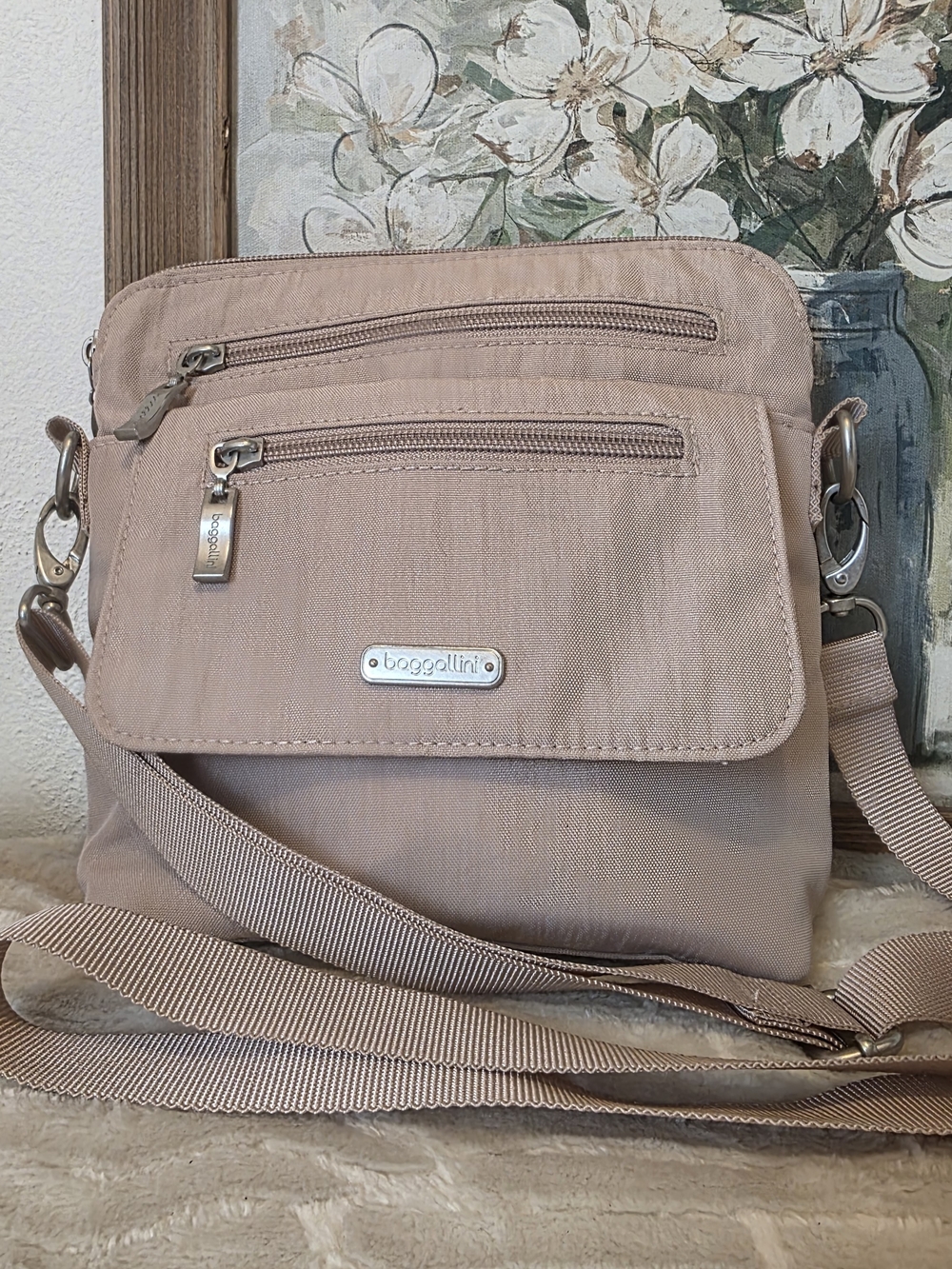 Baggallini Let's Escape Blush Pink Crossbody Bag